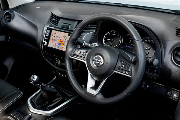 nissan-frontier-navara-np300-2021-pro-4x.jpg